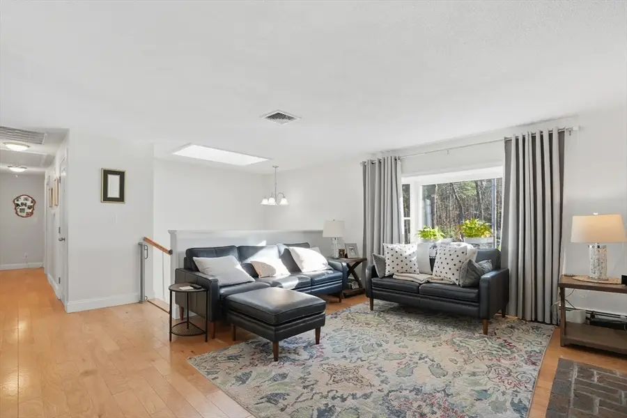 492 Elm Street, Framingham, MA 01701 - Image #2