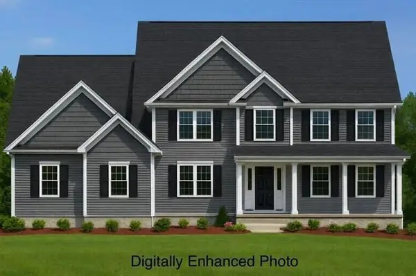 56 Daniel Road, Derry, NH 03038