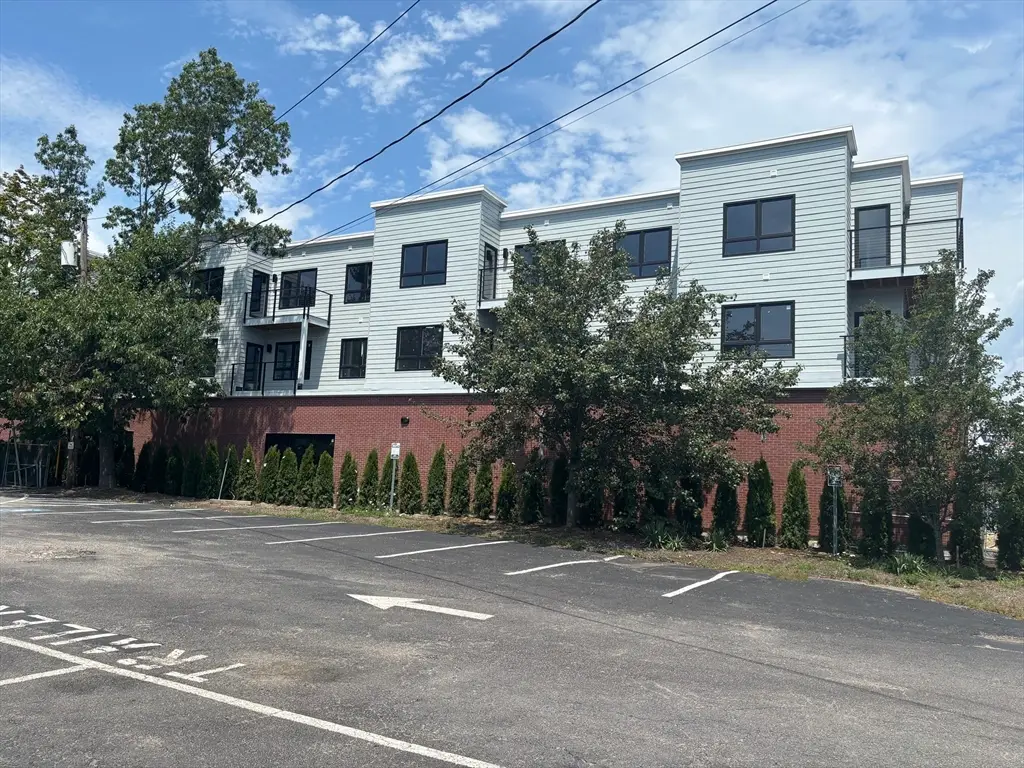 1391 Main Street #304, Walpole, MA 02081 - #1