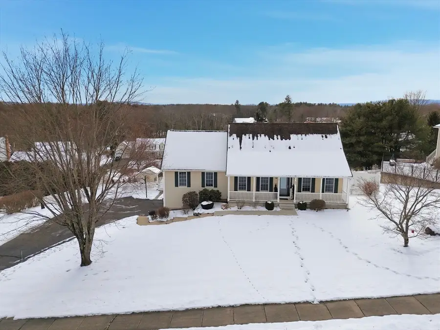 53 Scenic Rd, Westfield, MA 01085 - Image #3