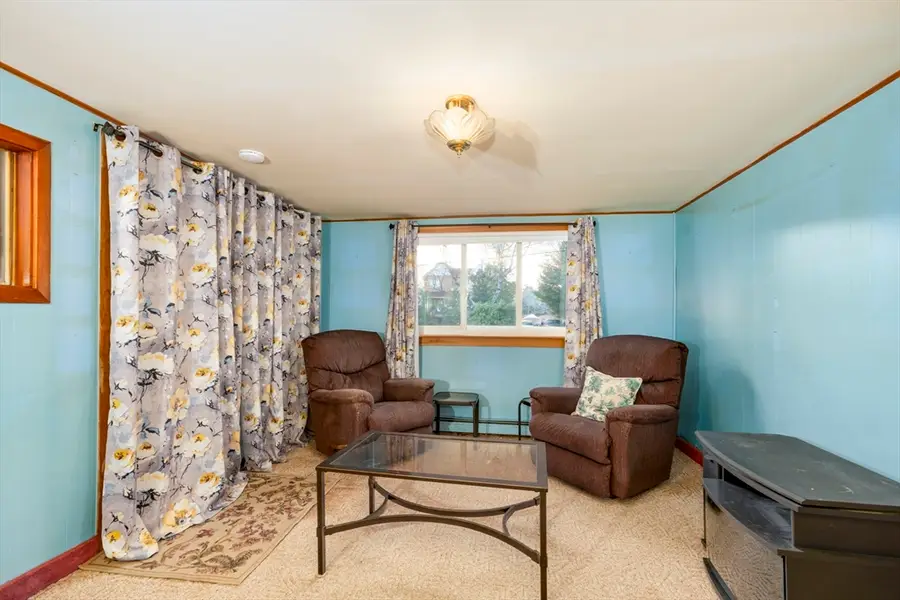 64 Rose Point Ave, Wareham, MA 02576 - Image #3