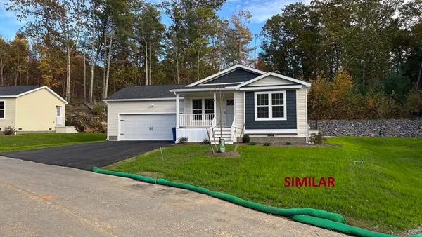 6 Berry Farms Road #64, Sturbridge, MA 01566