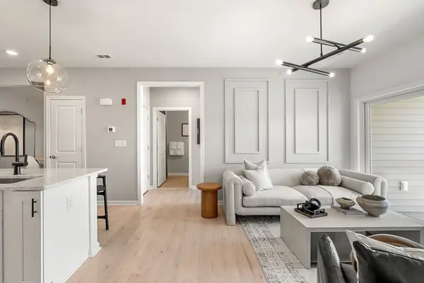 30 Coppersmith Way #207, Canton, MA 02021