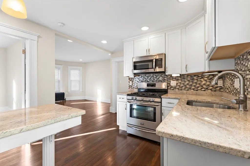 31 Wisconsin Ave #1, Somerville, MA 02145 - Image #1