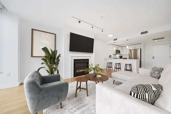 7 Beech St #319, Cambridge, MA 02140