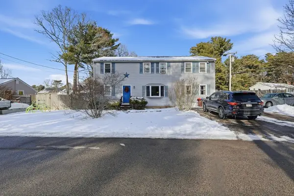 1 Downey St, Plymouth, MA 02360