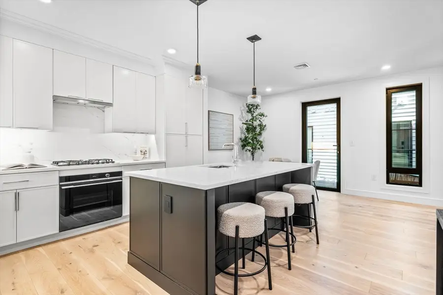 33 A Street #404, Boston, MA 02127 - Image #3