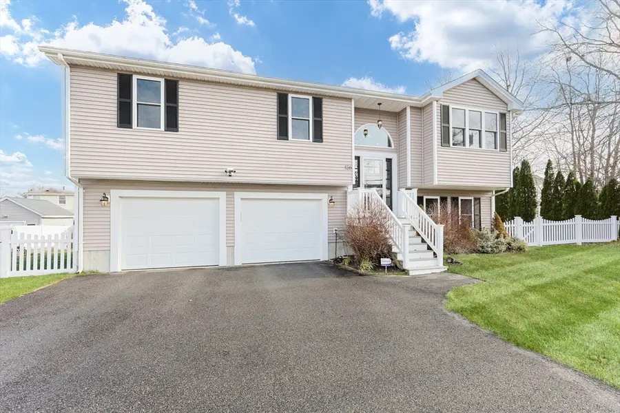 126 Stackhouse St, Dartmouth, MA 02748 - Image #3