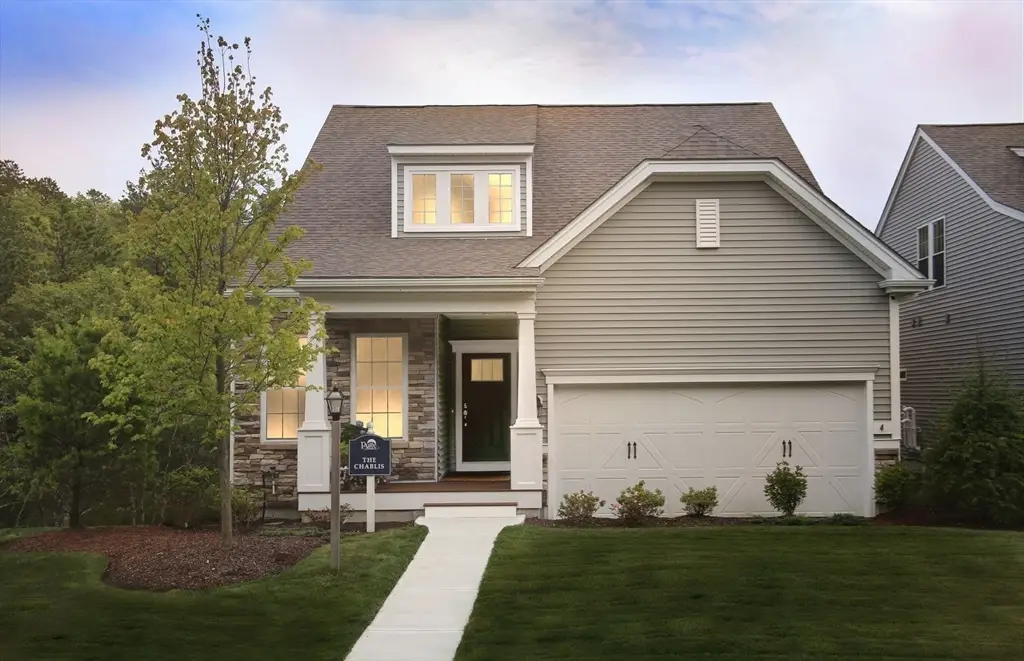 19 Sandtrap Circle #11, Walpole, MA 02081 - Image #1