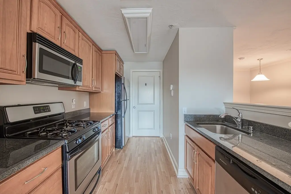 555 Page St #105, Stoughton, MA 02072 - Image #1