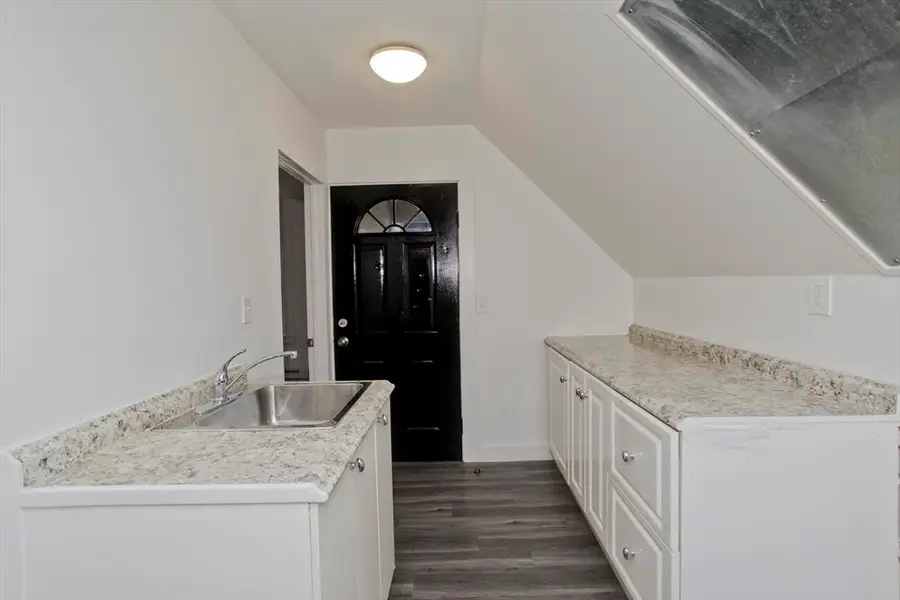 26 Huntington St, Springfield, MA 01107 - Image #3