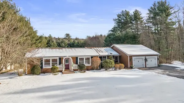 69 Farquhar Road, Sturbridge, MA 01566