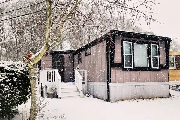 3040 Cranberry Highway #34, Wareham, MA 02538