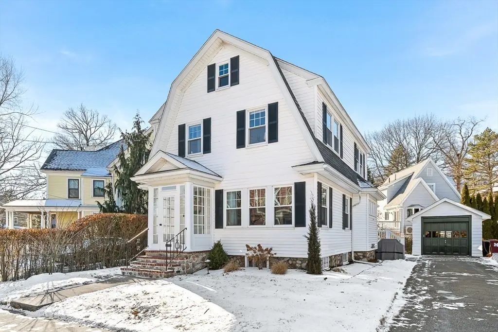 10 Hesseltine Avenue, Melrose, MA 02176 - Image #1