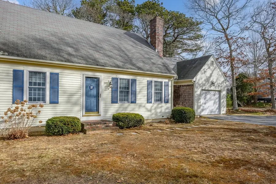 20 Bray Farm Rd S, Yarmouth Port, MA 02675 - #2