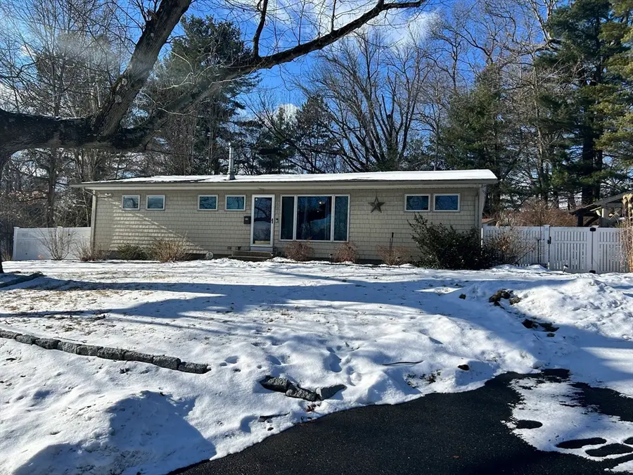 552 Dwight Rd, Springfield, MA 01108 - Image #2