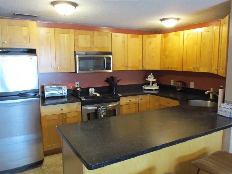 1475 Braley Rd #21, New Bedford, MA 02745 - Image #2