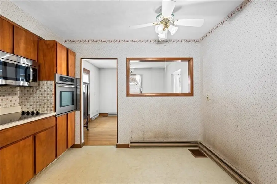 256 Worcester Rd, Barre, MA 01005 - Image #3