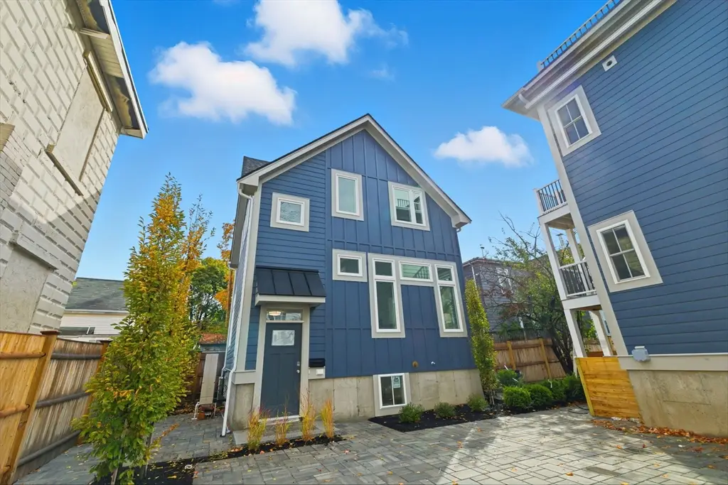 34 Hinckley St #1, Somerville, MA 02145 - Image #1