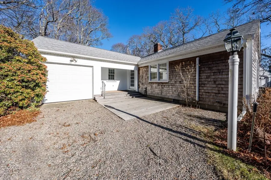 54 Murphy Rd, Hyannis, MA 02601 - Image #2