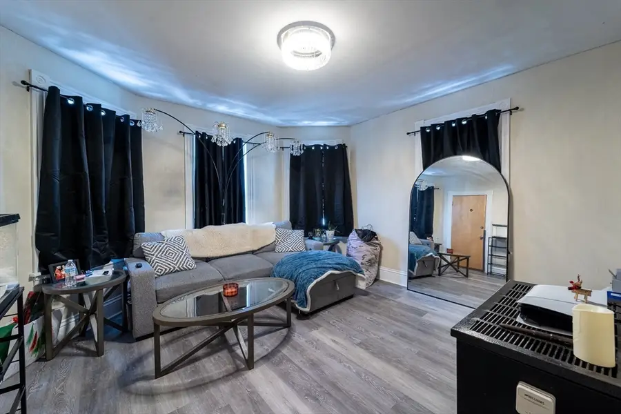 7 Lund St, Worcester, MA 01607 - Image #3