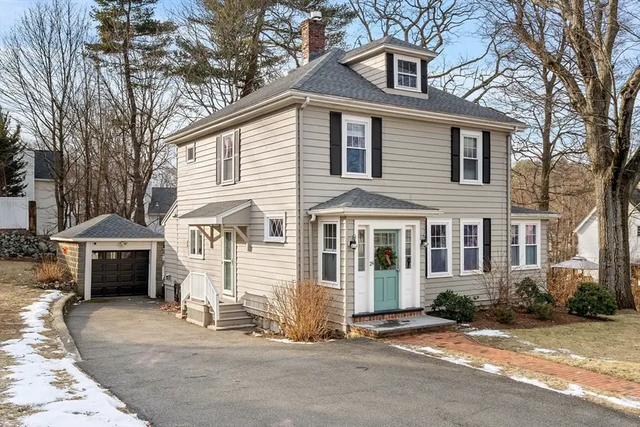 24 Gladstone St, Wakefield, MA 01880 - Image #2
