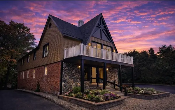 143 Royal St, Chicopee, MA 01020