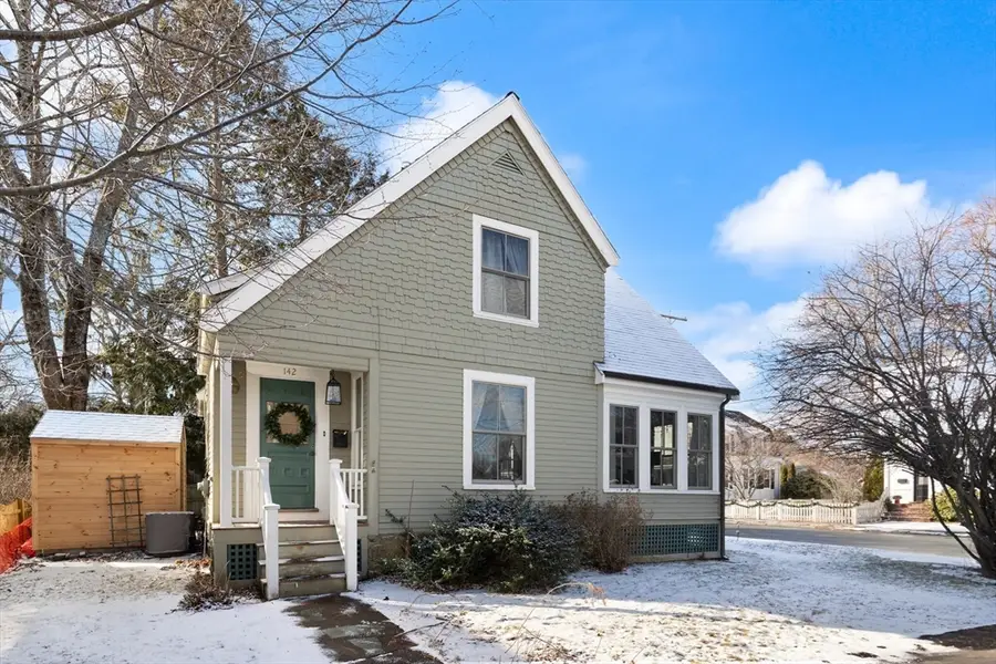 142 Railroad Ave, Hamilton, MA 01982 - Image #2