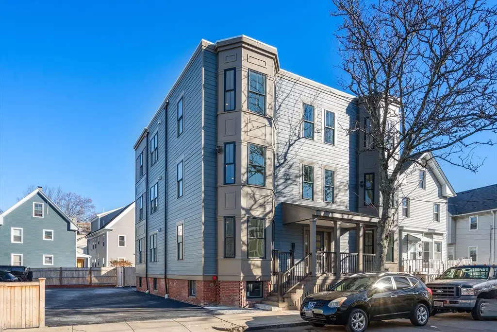 43-45 Blossom St #1, Chelsea, MA 02150 - Image #1
