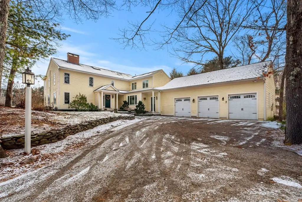 47 William Fairfield Dr, Wenham, MA 01984 - Image #1