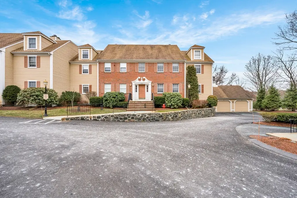 49 Weatherly Dr #49, Salem, MA 01970 - Image #1