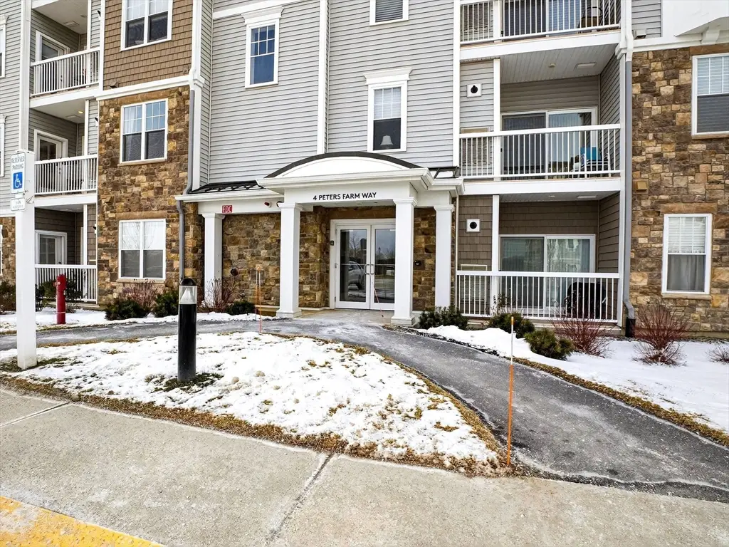 4206 Peters Farm Way #206, Westborough, MA 01581 - Image #1