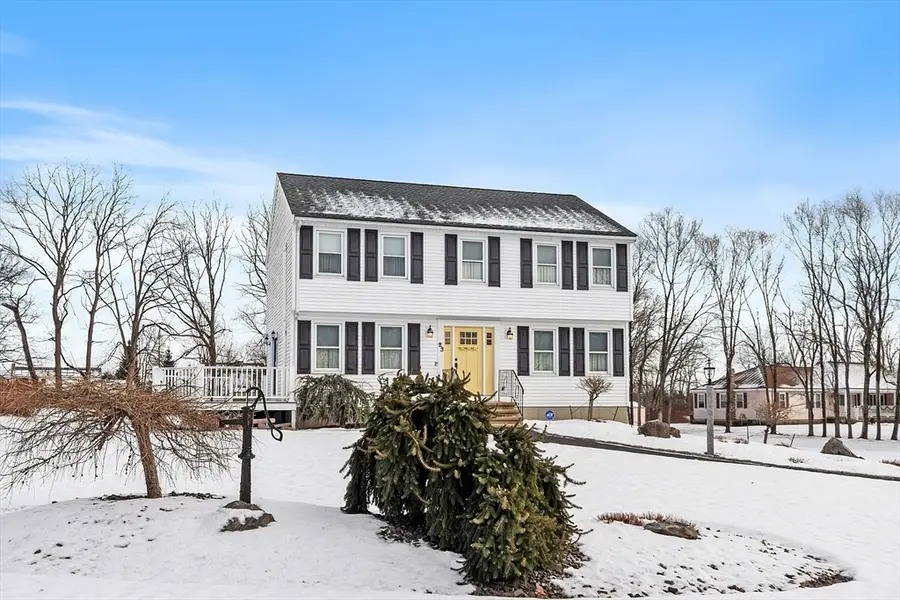 23 Blackberry Fields Road, Dracut, MA 01826 - Image #2