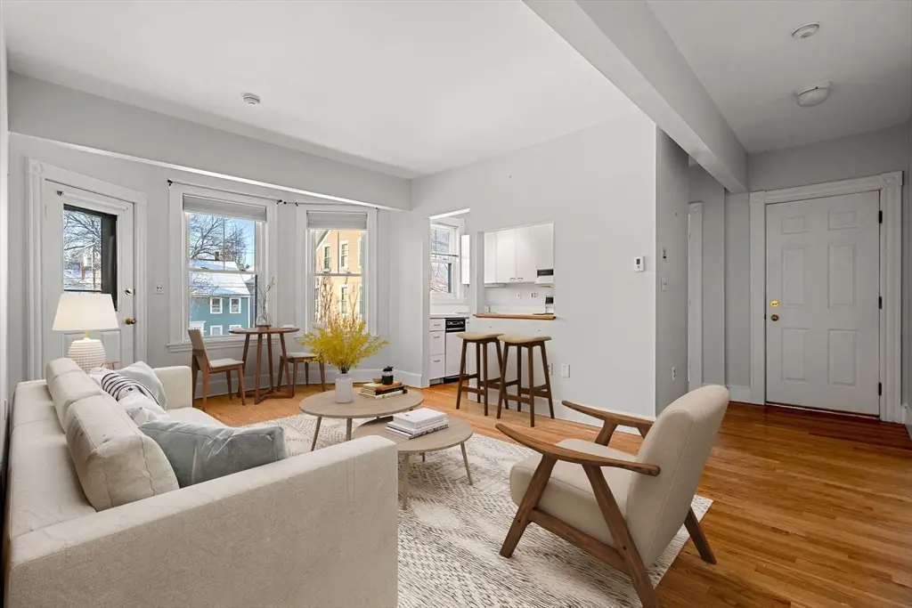 52-54 Fair St #2D, Newburyport, MA 01950 - Image #1