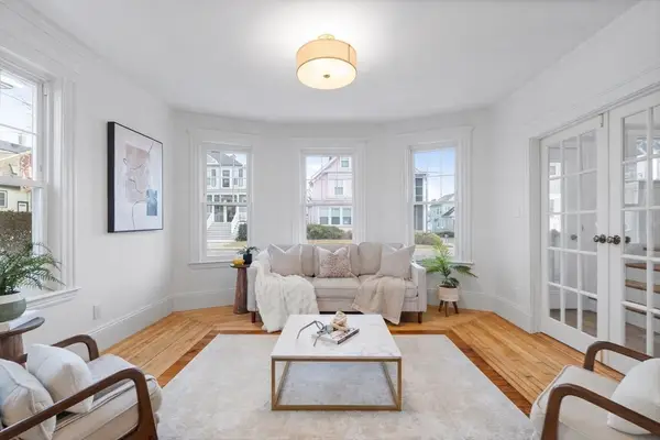 21 Fenton, Lynn, MA 01905