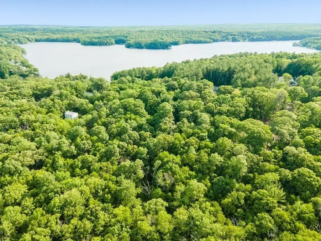 19 Birch St, Douglas, MA 01516 - Image #1