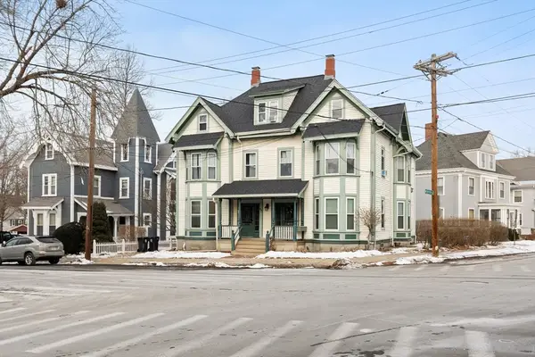 64A Arlington St #2, Haverhill, MA 01830