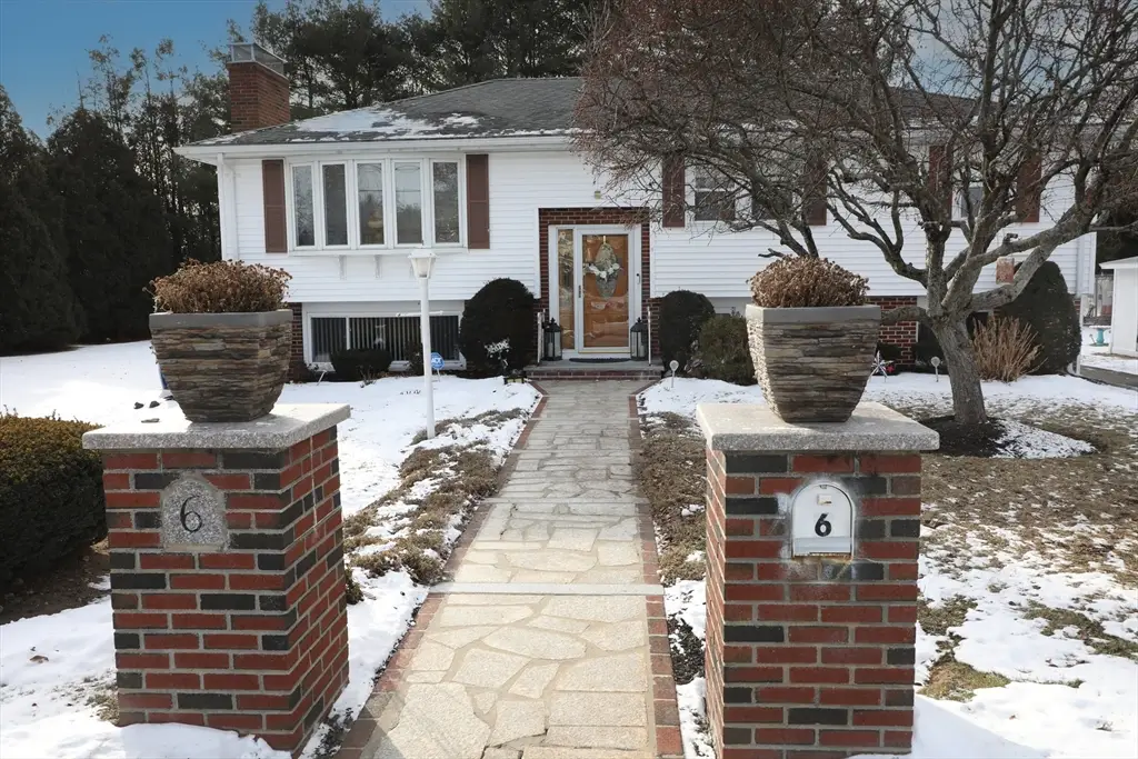 6 Randall Dr., Burlington, MA 01803 - Image #1