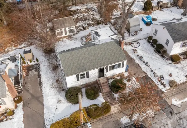 10 Van Brunt St, Boston, MA 02136