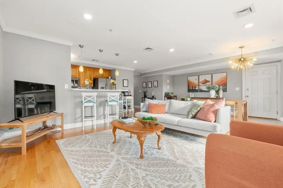 4 Forge Pond #D, Canton, MA 02021 - Image #2