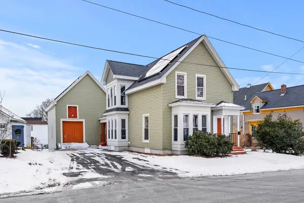 77 Race St, Haverhill, MA 01830