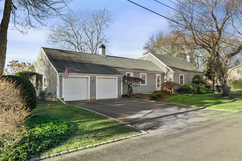 7 Elm Terrace, Dartmouth, MA 02748 - Image #1