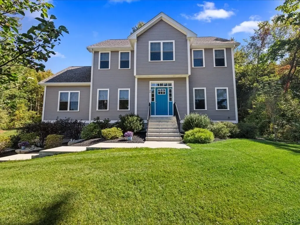 46 Glen Dr, Northbridge, MA 01588 - Image #1