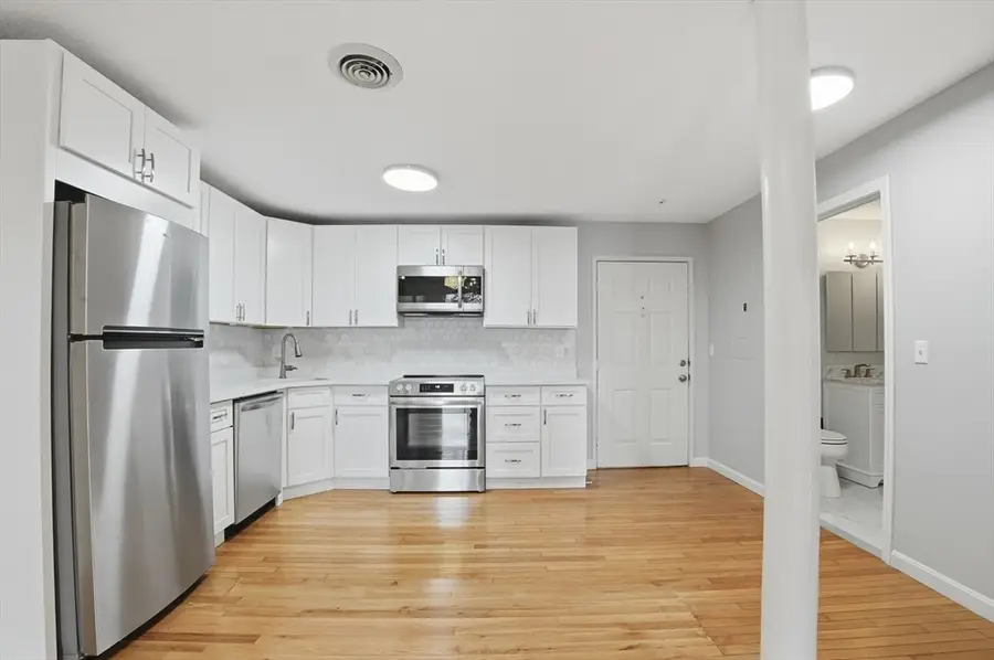96 Old Colony Avenue #215, East Taunton, MA 02718 - Image #3