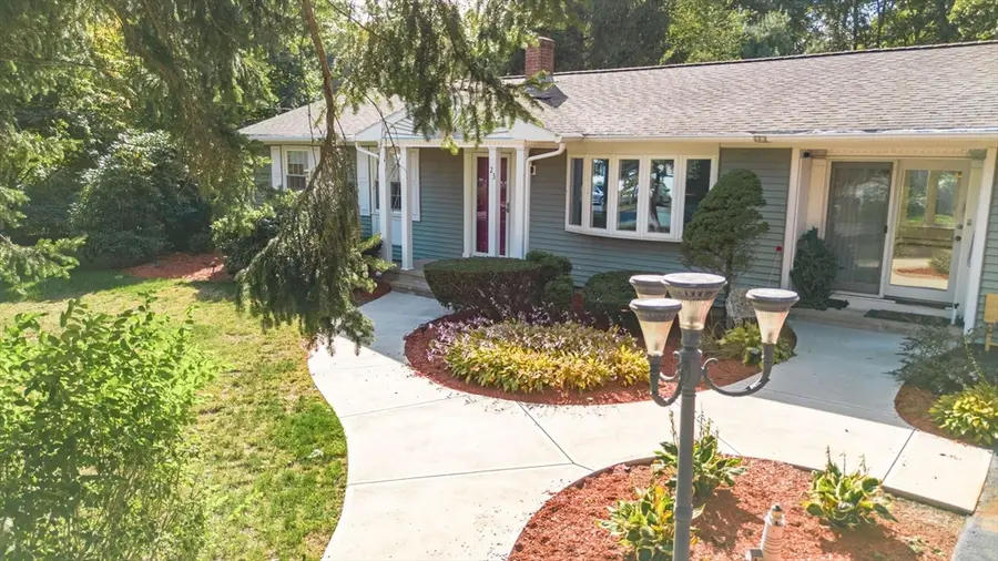 23 Colonial Way, Rehoboth, MA 02769 - #2