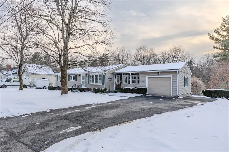 19 Sherwood Ave, Westfield, MA 01085 - Image #2