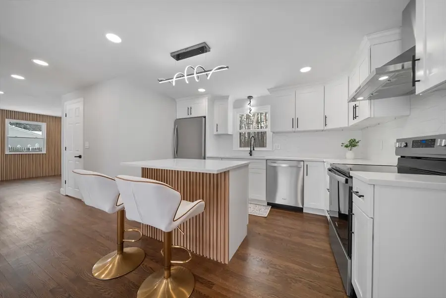 9 Edgewood Ave, Merrimack, NH 03054 - Image #3