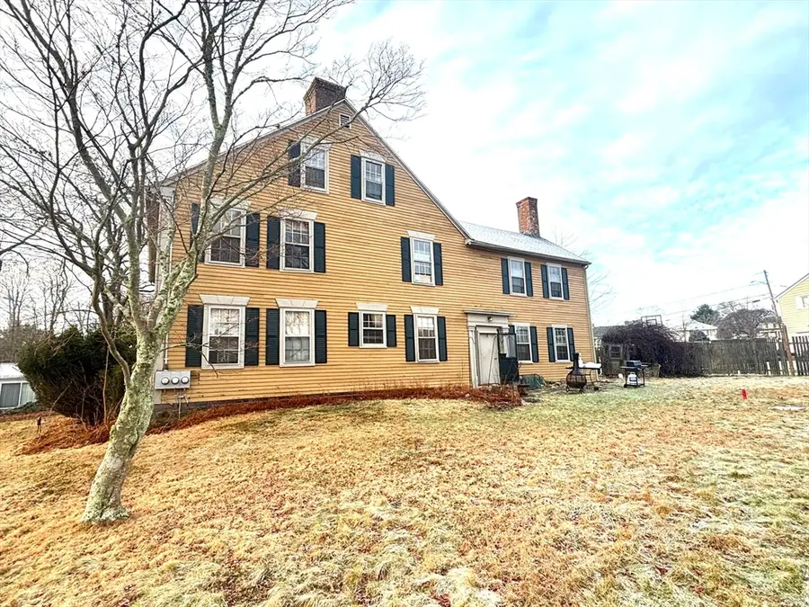159 Brayton Ave, Somerset, MA 02725 - Image #2