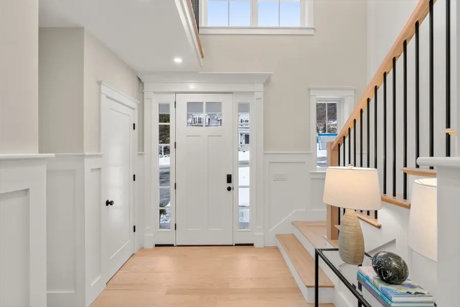 18 Hemlock #B, Bedford, MA 01730 - Image #3