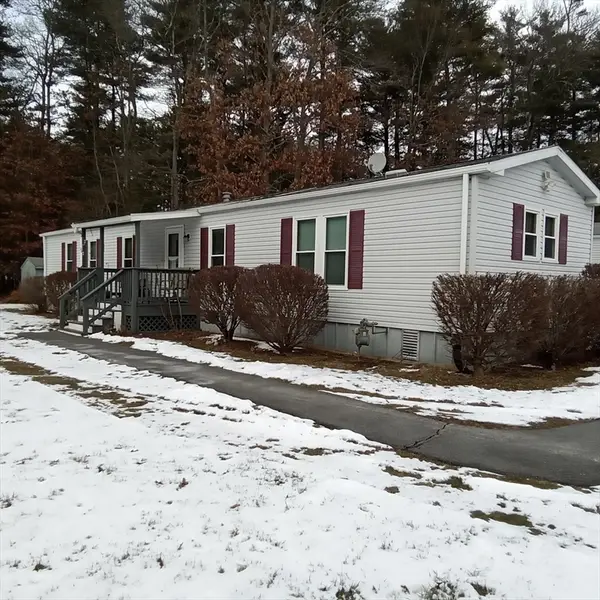 145 Wesley Circle, Middleboro, MA 02346